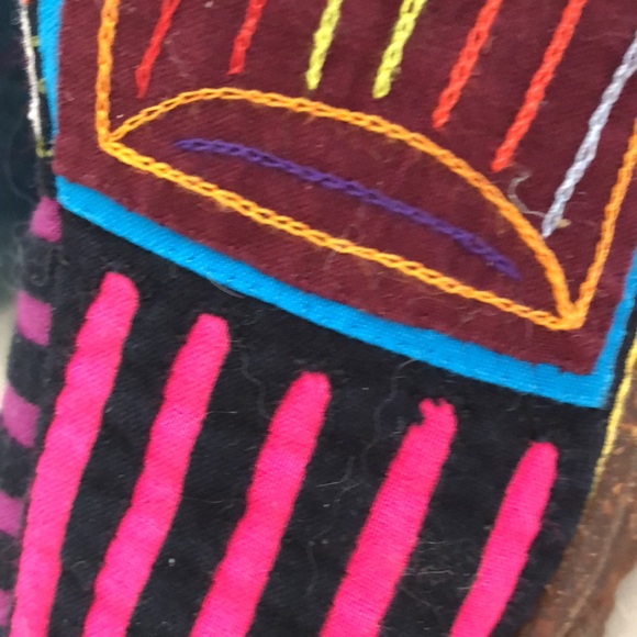 Artsan Authentic Kuna Molas - Handmade   -8.5-9 - Picture 8 of 13